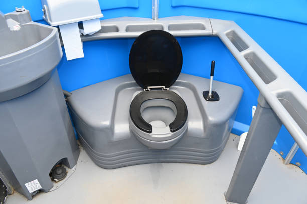 Portable Toilet Options We Offer in Wayland, MI